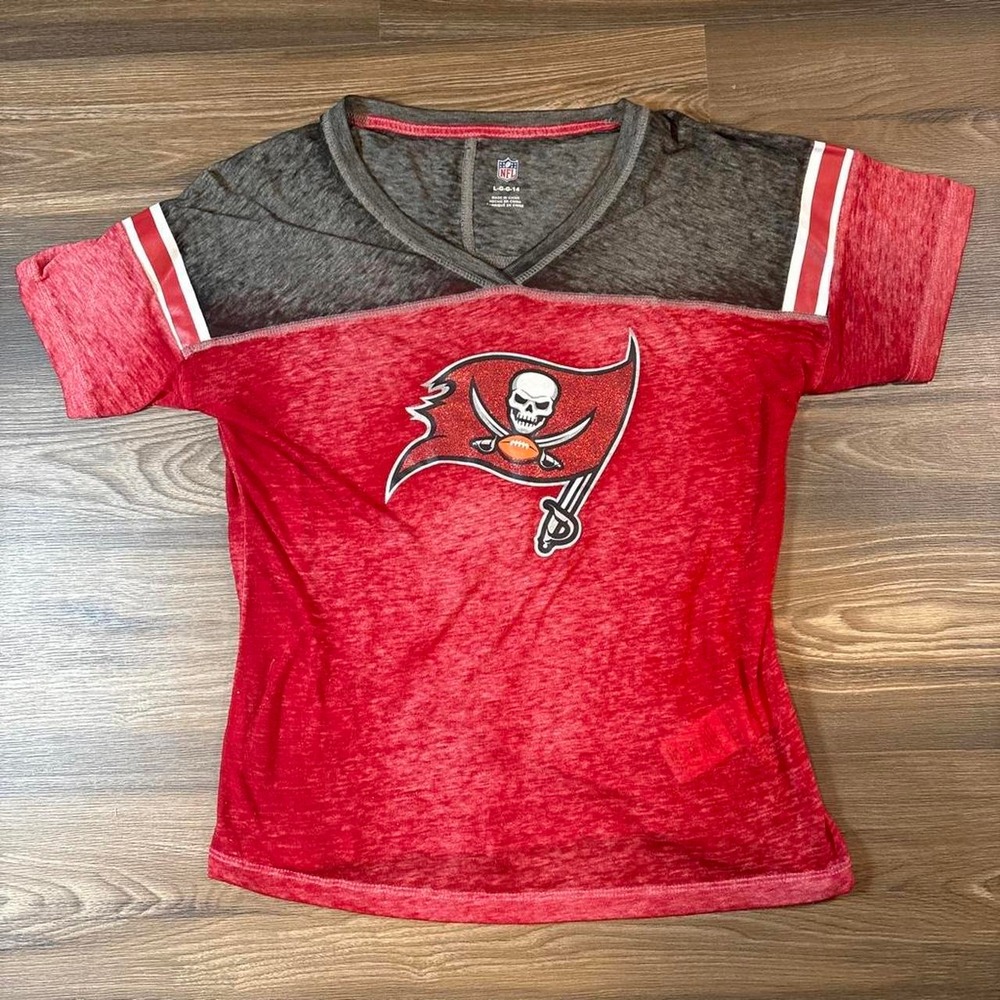 NFL Tampa Bay Buccaneers red & gray jersey top with skull and crossed swords